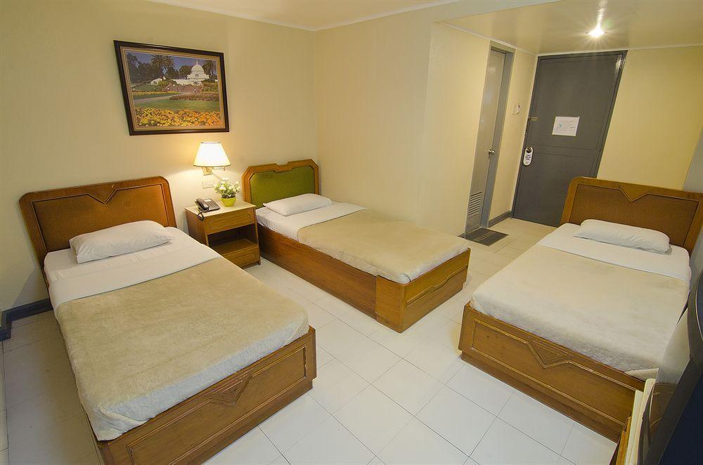 Asia Stars Hotel Таклобан Экстерьер фото